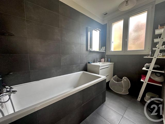 maison à vendre - 6 pièces - 142.28 m2 - SOISY SOUS MONTMORENCY - 95 - ILE-DE-FRANCE - Century 21 Val-Ombreux