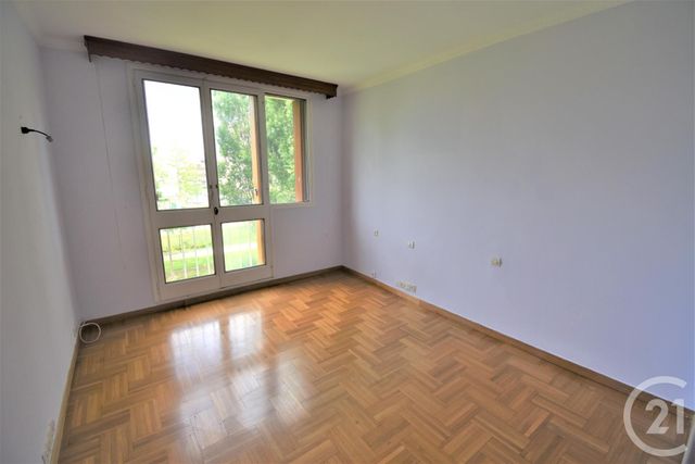Afficher la photo en grand Appartement F5 à vendre - 5 pièces - 71.18 m2 - SOISY SOUS MONTMORENCY - 95 - ILE-DE-FRANCE - Century 21 Val-Ombreux