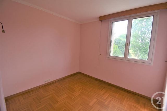Afficher la photo en grand Appartement F5 à vendre - 5 pièces - 71.18 m2 - SOISY SOUS MONTMORENCY - 95 - ILE-DE-FRANCE - Century 21 Val-Ombreux