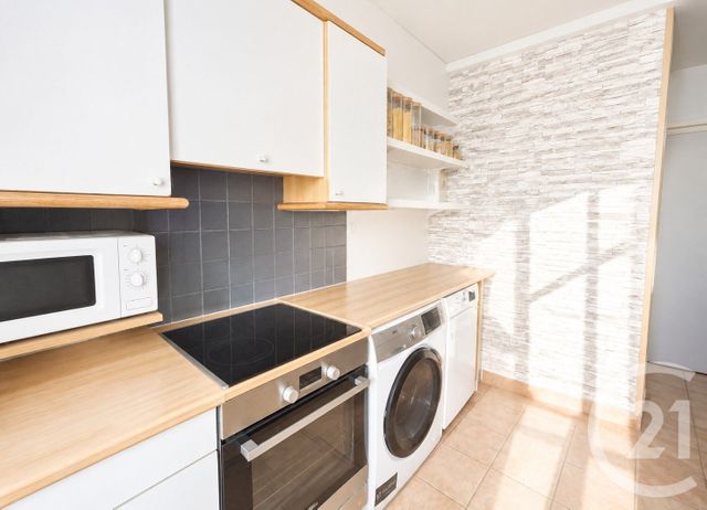 Appartement F4 à vendre - 4 pièces - 74.88 m2 - SOISY SOUS MONTMORENCY - 95 - ILE-DE-FRANCE - Century 21 Val-Ombreux