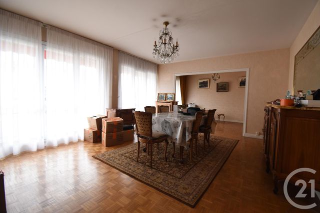 Afficher la photo en grand Appartement F4 à vendre - 5 pièces - 89.64 m2 - SOISY SOUS MONTMORENCY - 95 - ILE-DE-FRANCE - Century 21 Val-Ombreux