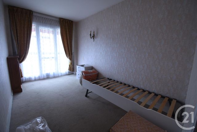 Afficher la photo en grand Appartement F4 à vendre - 5 pièces - 89.64 m2 - SOISY SOUS MONTMORENCY - 95 - ILE-DE-FRANCE - Century 21 Val-Ombreux