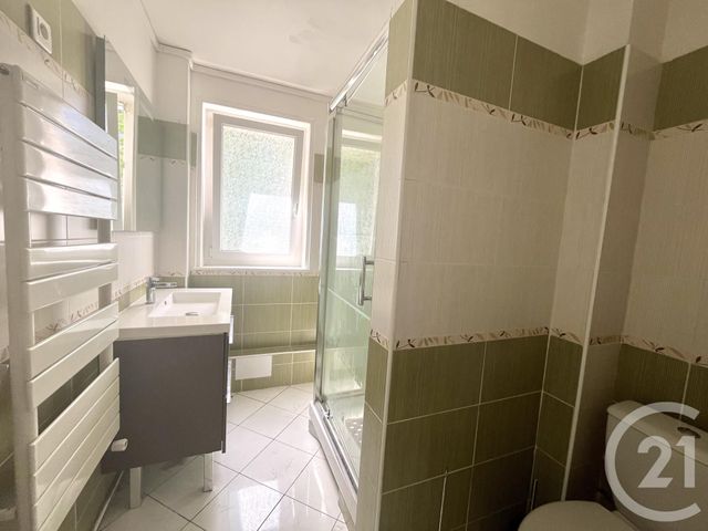 Afficher la photo en grand Appartement F3 à vendre - 3 pièces - 55.88 m2 - SOISY SOUS MONTMORENCY - 95 - ILE-DE-FRANCE - Century 21 Val-Ombreux