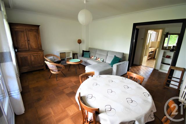 Afficher la photo en grand Appartement F3 à vendre - 3 pièces - 74.5 m2 - SOISY SOUS MONTMORENCY - 95 - ILE-DE-FRANCE - Century 21 Val-Ombreux