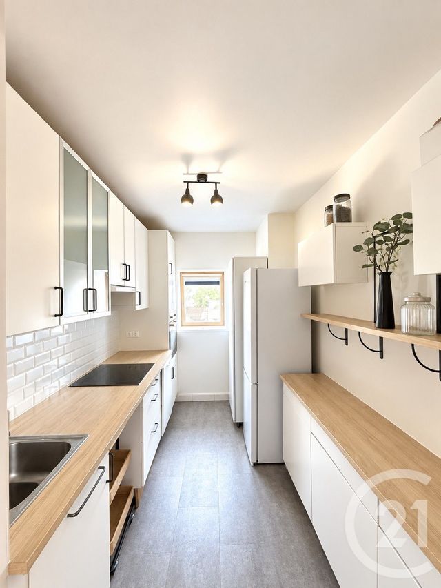 Appartement F3 à vendre - 3 pièces - 60.17 m2 - SOISY SOUS MONTMORENCY - 95 - ILE-DE-FRANCE - Century 21 Val-Ombreux