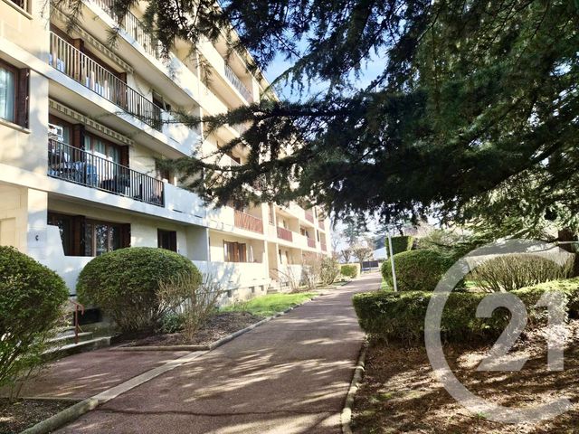 Appartement F4 à vendre - 4 pièces - 87.36 m2 - SOISY SOUS MONTMORENCY - 95 - ILE-DE-FRANCE - Century 21 Val-Ombreux