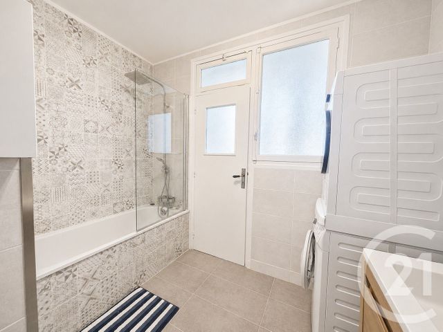 Appartement F4 à vendre - 4 pièces - 87.36 m2 - SOISY SOUS MONTMORENCY - 95 - ILE-DE-FRANCE - Century 21 Val-Ombreux