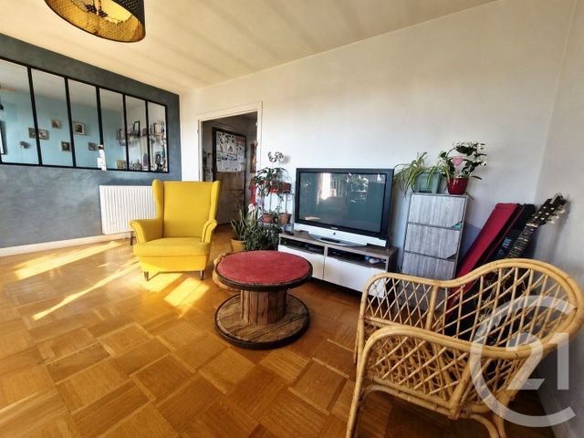 Appartement F4 à vendre - 4 pièces - 87.36 m2 - SOISY SOUS MONTMORENCY - 95 - ILE-DE-FRANCE - Century 21 Val-Ombreux