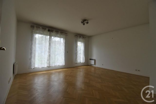 Appartement F3 à vendre - 3 pièces - 60.3 m2 - SOISY SOUS MONTMORENCY - 95 - ILE-DE-FRANCE - Century 21 Val-Ombreux Appartement F3 à vendre - 3 pièces - 60.3 m2 - SOISY SOUS MONTMORENCY - 95 - ILE-DE-FRANCE - Century 21 Val-Ombreux