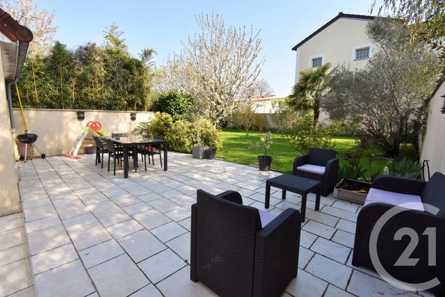 Afficher la photo en grand maison à vendre - 7 pièces - 170.0 m2 - SOISY SOUS MONTMORENCY - 95 - ILE-DE-FRANCE - Century 21 Val-Ombreux