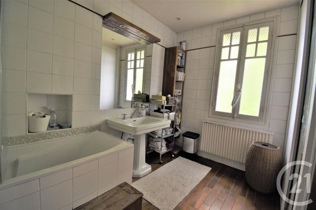 maison à vendre - 6 pièces - 135.0 m2 - SOISY SOUS MONTMORENCY - 95 - ILE-DE-FRANCE - Century 21 Val-Ombreux maison à vendre - 6 pièces - 135.0 m2 - SOISY SOUS MONTMORENCY - 95 - ILE-DE-FRANCE - Century 21 Val-Ombreux