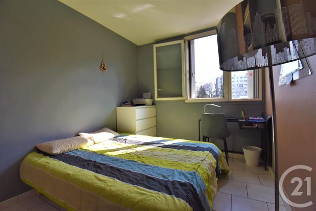 Appartement F3 à vendre - 3 pièces - 63.01 m2 - SOISY SOUS MONTMORENCY - 95 - ILE-DE-FRANCE - Century 21 Val-Ombreux Appartement F3 à vendre - 3 pièces - 63.01 m2 - SOISY SOUS MONTMORENCY - 95 - ILE-DE-FRANCE - Century 21 Val-Ombreux