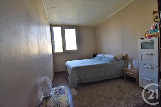 Appartement F3 à vendre - 3 pièces - 63.01 m2 - SOISY SOUS MONTMORENCY - 95 - ILE-DE-FRANCE - Century 21 Val-Ombreux Appartement F3 à vendre - 3 pièces - 63.01 m2 - SOISY SOUS MONTMORENCY - 95 - ILE-DE-FRANCE - Century 21 Val-Ombreux