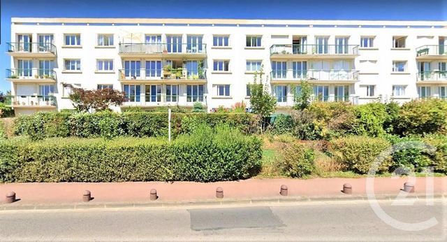 Afficher la photo en grand Appartement F5 à vendre - 4 pièces - 90.35 m2 - MARGENCY - 95 - ILE-DE-FRANCE - Century 21 Val-Ombreux