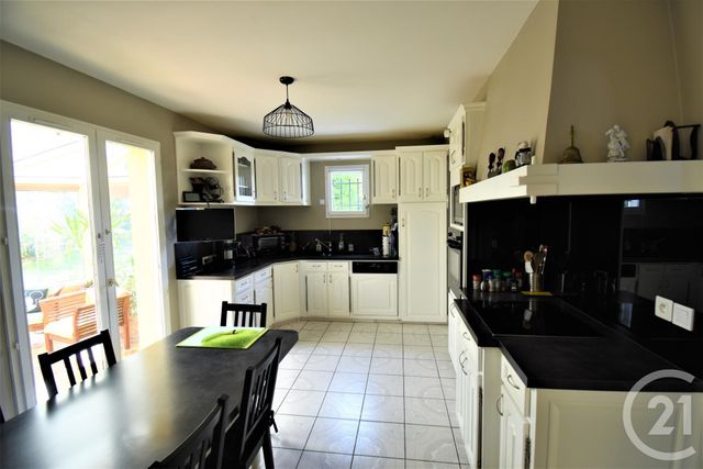 Afficher la photo en grand maison à vendre - 6 pièces - 166.26 m2 - SOISY SOUS MONTMORENCY - 95 - ILE-DE-FRANCE - Century 21 Val-Ombreux