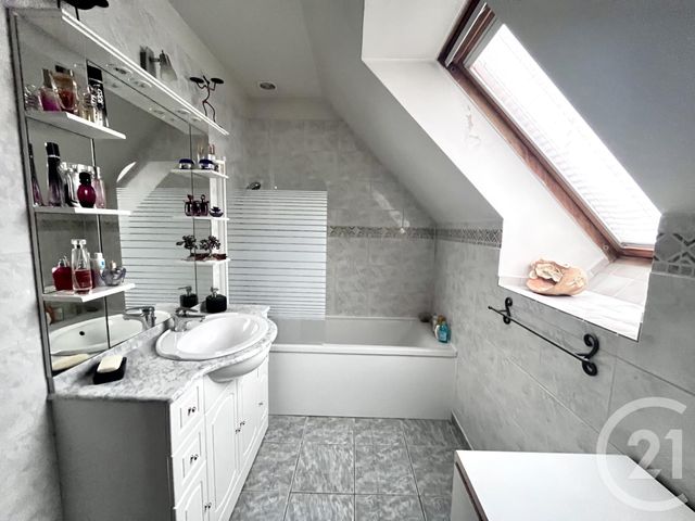 maison à vendre - 6 pièces - 115.69 m2 - SOISY SOUS MONTMORENCY - 95 - ILE-DE-FRANCE - Century 21 Val-Ombreux