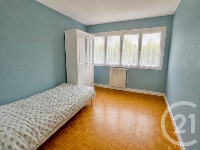Appartement F4 à vendre - 5 pièces - 92.05 m2 - SOISY SOUS MONTMORENCY - 95 - ILE-DE-FRANCE - Century 21 Val-Ombreux