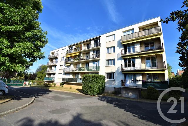Appartement F4 à vendre - 4 pièces - 74.0 m2 - SOISY SOUS MONTMORENCY - 95 - ILE-DE-FRANCE - Century 21 Val-Ombreux