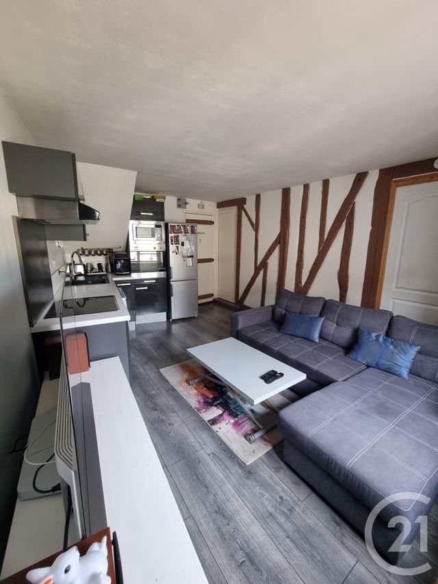 Appartement F2 à vendre - 2 pièces - 34.4 m2 - SOISY SOUS MONTMORENCY - 95 - ILE-DE-FRANCE - Century 21 Val-Ombreux
