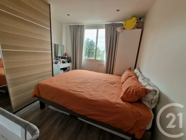 Appartement F2 à vendre - 2 pièces - 48.66 m2 - SOISY SOUS MONTMORENCY - 95 - ILE-DE-FRANCE - Century 21 Val-Ombreux