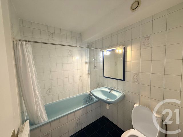 Afficher la photo en grand Appartement Studio à louer - 1 pièce - 30.85 m2 - SOISY SOUS MONTMORENCY - 95 - ILE-DE-FRANCE - Century 21 Val-Ombreux
