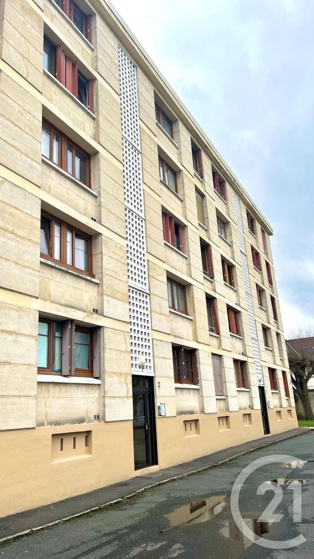 Appartement à louer - 2 pièces - 34.76 m2 - HERBLAY - 95 - ILE-DE-FRANCE - Century 21 Val-Ombreux