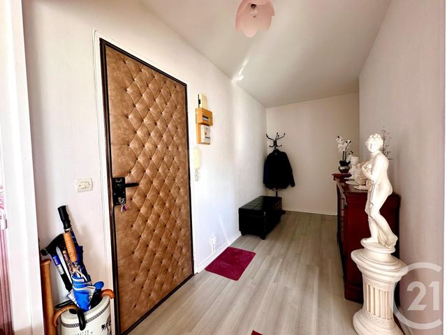 Appartement F4 à vendre - 4 pièces - 82.0 m2 - SOISY SOUS MONTMORENCY - 95 - ILE-DE-FRANCE - Century 21 Val-Ombreux