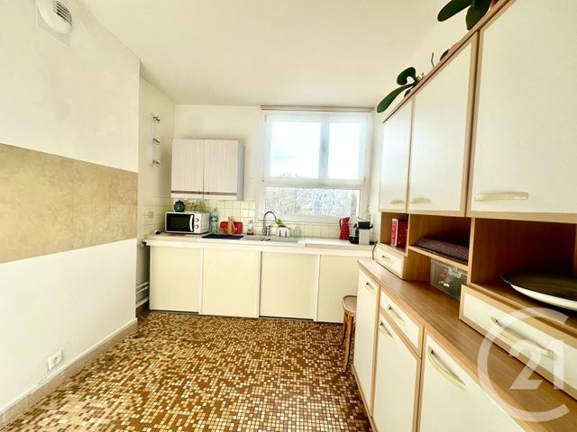 Appartement F2 à vendre - 2 pièces - 45.93 m2 - SOISY SOUS MONTMORENCY - 95 - ILE-DE-FRANCE - Century 21 Val-Ombreux