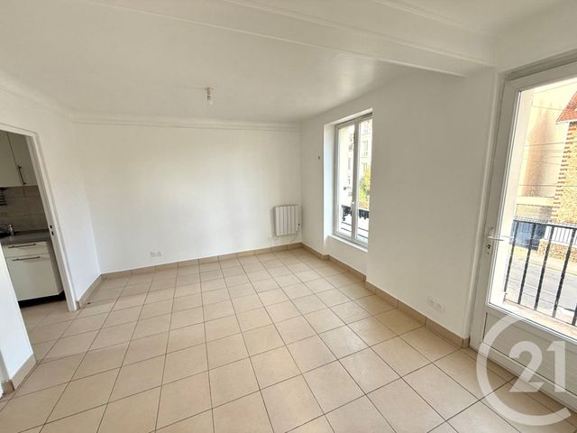 Appartement F2 à louer - 2 pièces - 39.87 m2 - DEUIL LA BARRE - 95 - ILE-DE-FRANCE - Century 21 Val-Ombreux