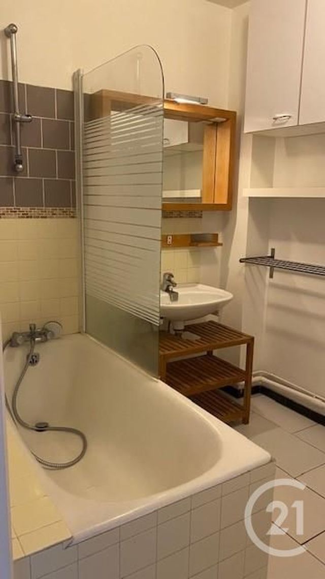 Appartement F2 à louer - 2 pièces - 57.06 m2 - CORMEILLES EN PARISIS - 95 - ILE-DE-FRANCE - Century 21 Val-Ombreux