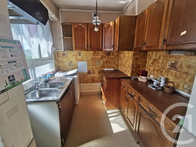 Appartement F4 à vendre - 4 pièces - 76.33 m2 - SOISY SOUS MONTMORENCY - 95 - ILE-DE-FRANCE - Century 21 Val-Ombreux