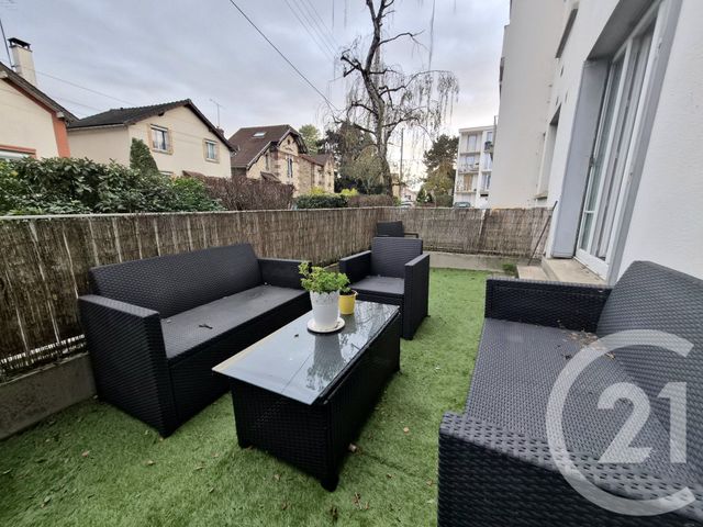 Appartement F2 à vendre - 2 pièces - 45.0 m2 - SOISY SOUS MONTMORENCY - 95 - ILE-DE-FRANCE - Century 21 Val-Ombreux