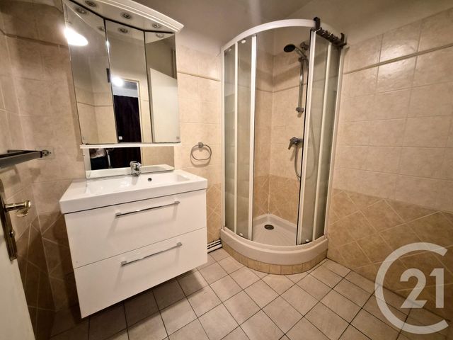 Appartement F2 à vendre - 2 pièces - 45.0 m2 - SOISY SOUS MONTMORENCY - 95 - ILE-DE-FRANCE - Century 21 Val-Ombreux