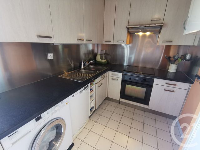 Appartement F4 à vendre - 4 pièces - 74.75 m2 - ST GRATIEN - 95 - ILE-DE-FRANCE - Century 21 Val-Ombreux