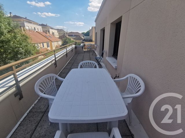 Appartement F4 à vendre - 4 pièces - 74.75 m2 - ST GRATIEN - 95 - ILE-DE-FRANCE - Century 21 Val-Ombreux