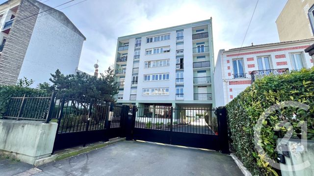 Appartement F2 à louer - 2 pièces - 48.34 m2 - MONTMORENCY - 95 - ILE-DE-FRANCE - Century 21 Val-Ombreux