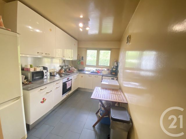 Appartement F3 à vendre - 3 pièces - 60.15 m2 - MONTMORENCY - 95 - ILE-DE-FRANCE - Century 21 Val-Ombreux