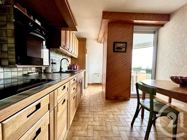Appartement F4 à louer - 4 pièces - 82.0 m2 - SOISY SOUS MONTMORENCY - 95 - ILE-DE-FRANCE - Century 21 Val-Ombreux