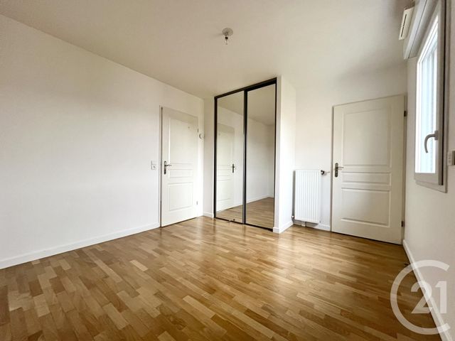 Appartement F4 à vendre - 4 pièces - 79.24 m2 - SOISY SOUS MONTMORENCY - 95 - ILE-DE-FRANCE - Century 21 Val-Ombreux