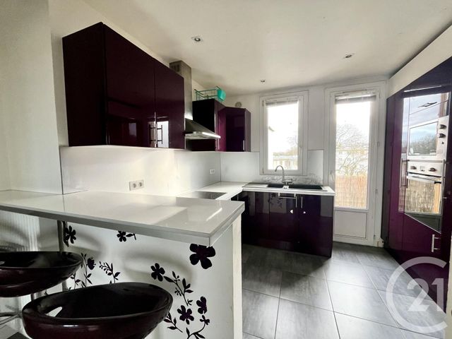 Appartement F4 à vendre - 5 pièces - 86.59 m2 - MONTMORENCY - 95 - ILE-DE-FRANCE - Century 21 Val-Ombreux