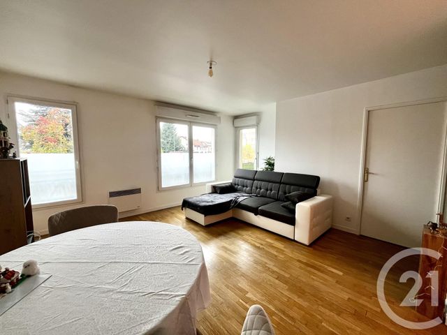 Appartement F2 à vendre - 2 pièces - 44.17 m2 - SOISY SOUS MONTMORENCY - 95 - ILE-DE-FRANCE - Century 21 Val-Ombreux