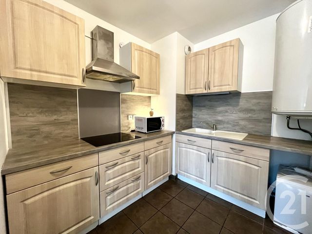 Appartement F2 à vendre - 2 pièces - 44.17 m2 - SOISY SOUS MONTMORENCY - 95 - ILE-DE-FRANCE - Century 21 Val-Ombreux