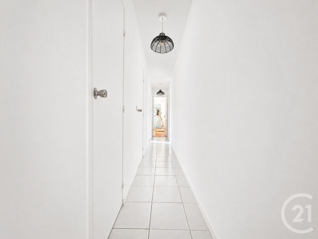 Appartement F4 à vendre - 4 pièces - 80.46 m2 - SOISY SOUS MONTMORENCY - 95 - ILE-DE-FRANCE - Century 21 Val-Ombreux