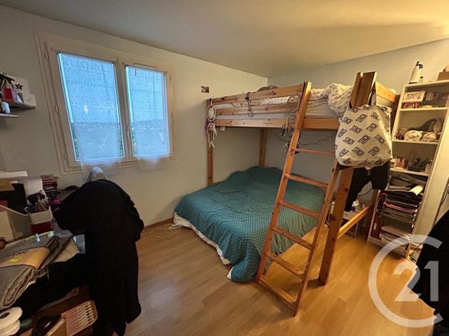 Appartement F4 à vendre - 4 pièces - 79.34 m2 - EAUBONNE - 95 - ILE-DE-FRANCE - Century 21 Val-Ombreux