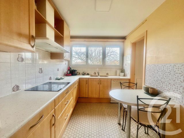 Appartement F4 à vendre - 4 pièces - 94.01 m2 - SOISY SOUS MONTMORENCY - 95 - ILE-DE-FRANCE - Century 21 Val-Ombreux