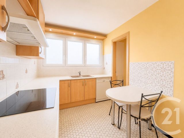 Appartement F4 à vendre - 4 pièces - 94.01 m2 - SOISY SOUS MONTMORENCY - 95 - ILE-DE-FRANCE - Century 21 Val-Ombreux