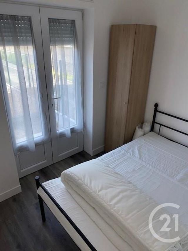 Appartement F2 à louer - 2 pièces - 20.79 m2 - CONFLANS STE HONORINE - 78 - ILE-DE-FRANCE - Century 21 Val-Ombreux