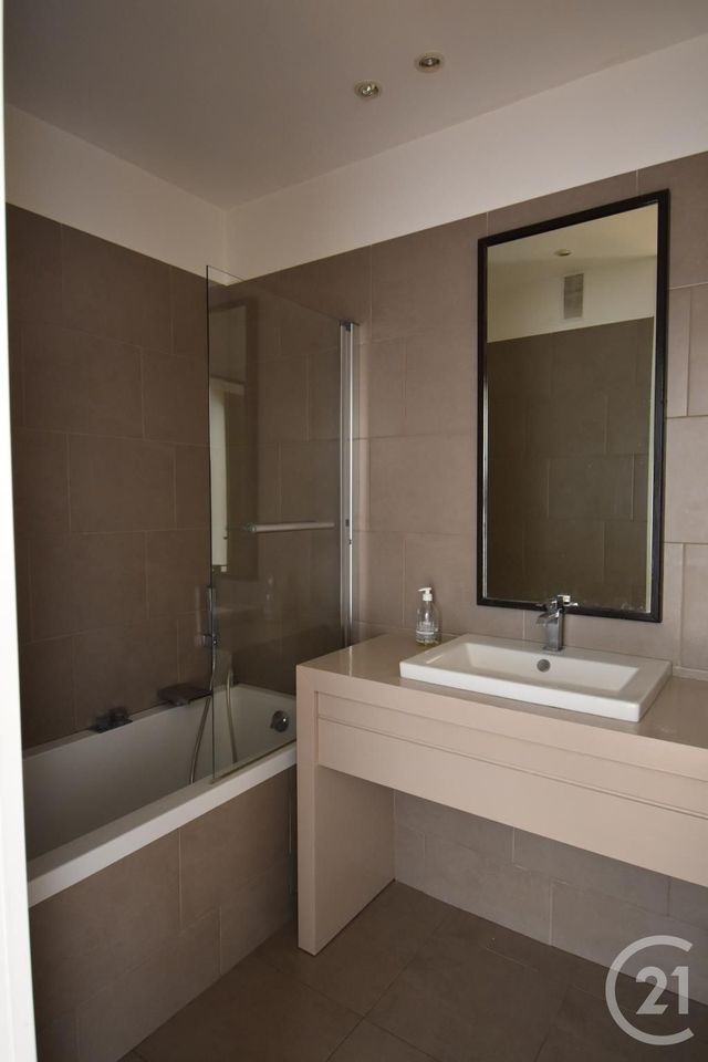 Appartement F2 à louer - 2 pièces - 47.88 m2 - MONTMORENCY - 95 - ILE-DE-FRANCE - Century 21 Val-Ombreux