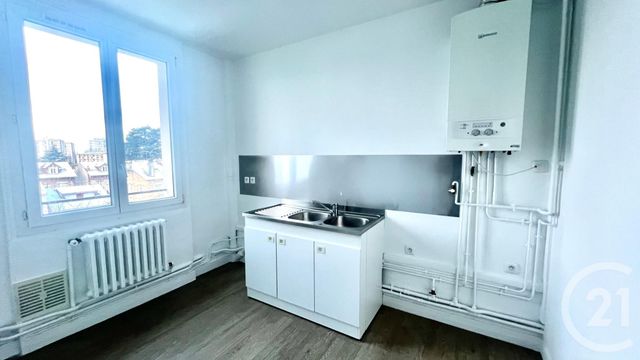 Appartement F4 à louer - 4 pièces - 70.1 m2 - SOISY SOUS MONTMORENCY - 95 - ILE-DE-FRANCE - Century 21 Val-Ombreux