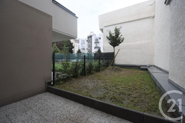 Appartement Studio à louer - 1 pièce - 26.14 m2 - ARGENTEUIL - 95 - ILE-DE-FRANCE - Century 21 Val-Ombreux